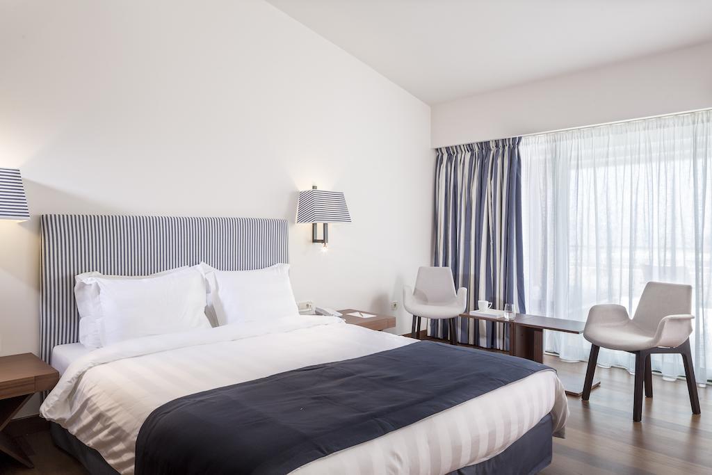 Chambre Double Supérieure avec Piscine Privée - Vue sur Mer